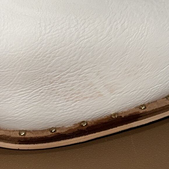 BEAST FASHION size 10 white 3” faux leather Weslee heeled ankle boot zip up back - Picture 3 of 13